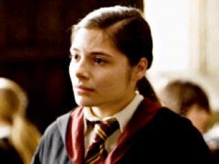 She is one year ahead of harry, and plays chaser for the gryffindor quidditch team. 8 Best images about Katie Bell. on Pinterest | Hogwarts ...
