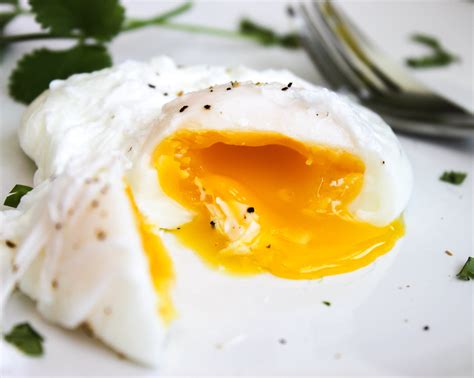 How To Poach An Egg Perfectly Every Time Jerry James Stone