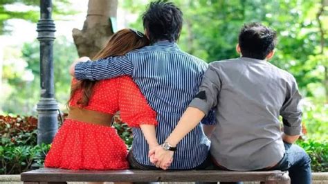Extramarital Affair Why Do Faithful Partners Engage In Adultery Relationships News Aajtk News