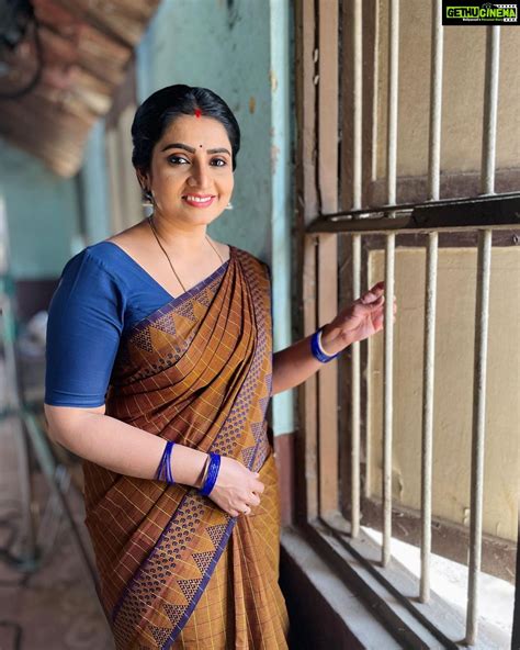 Actress Sujitha Hd Photos And Wallpapers March 2023 Gethu Cinema
