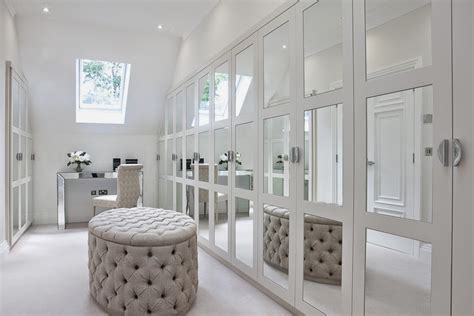 Design idea platforms such as pinterest, houzz or even online magazines provide a wealth of knowledge and inspiration when it comes to creating your diy dressing room. Maple & Gray: Mirrored wardrobe dressing room