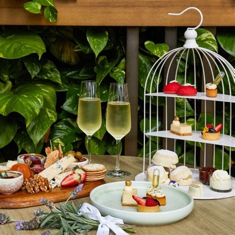 Win High Tea For 2 At Chapter And Verse At Jw Marriott Gold Coast Resort