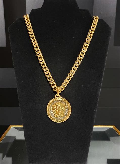 New Versace 24k Gold Plated Crystal Embellished Chain Necklace For Sale