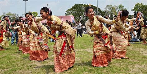 Dance Steps BIHU DANCE MOST POPULAR FOLK DANCE OF ASSAM UPDATE 2023