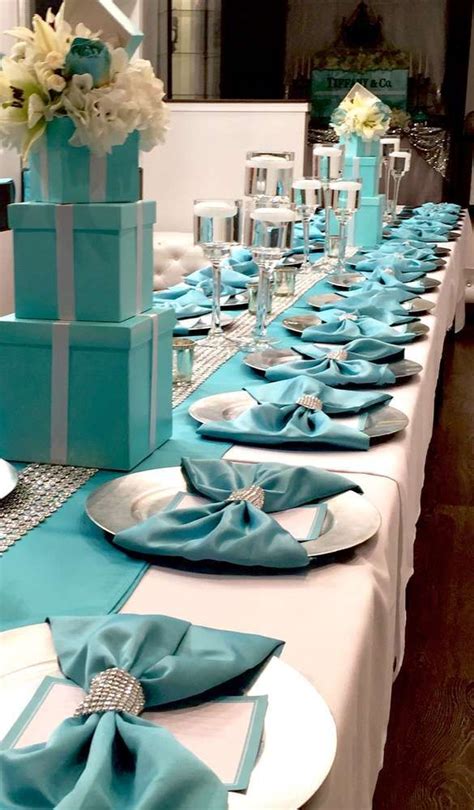 love what they ve done with the napkins at this tiffany s bridal bash such a great idea the