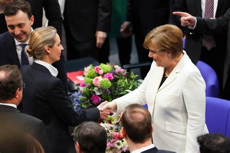 Sie beklagte unter anderem, dass sie mit ihrer familie weihnachtsmärkte nicht mehr in friedlicher atmosphäre. Bilderstrecke zu: Alice Weidel: Bundesrepublik hat die ...