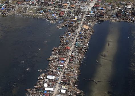 Typhoon Haiyan Wreaks Havoc In Philippines