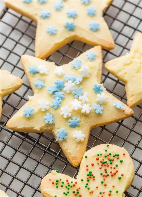 Simple to make, this recipe makes christmas cookies to. Almond Flour Christmas Cookies Recipe : Almond Flour Keto Shortbread Cookies Recipe Wholesome ...
