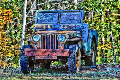 Old Jeep Free Stock Photo - Public Domain Pictures