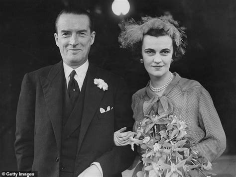 Duke Of Argyll Joked His Fourth Wife Was His Daughter Fastcelnews Com