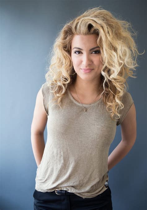 Tori Kelly Interview| InStyle.com