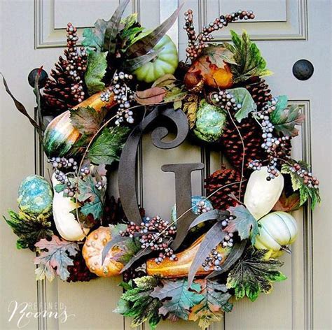 Unique Fall Wreaths That Really Make A Statement