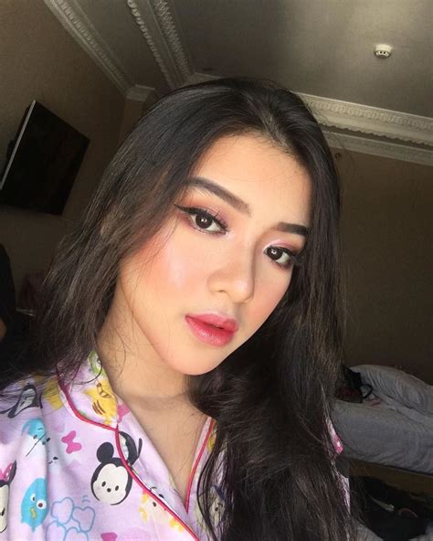 Biodata Dan Fakta Menarik Tiara Andini Indonesian Idol Profil Agama My Xxx Hot Girl