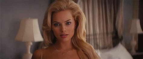 Margot Robbie GIFs Find Share On GIPHY