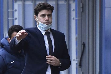C'était une des dernières questions posées à mauricio pochettino lors de la conférence de presse de veille. Pochettino sanjung Neymar dan Mbappe, tak mau bahas rumor ...