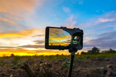 Mobile Phone Shooting Photo And Time Lapse Beautiful Color Sunset Sky