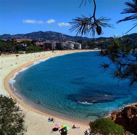 Playa De Fenals En Lloret De Mar 7 Opiniones Y 20 Fotos