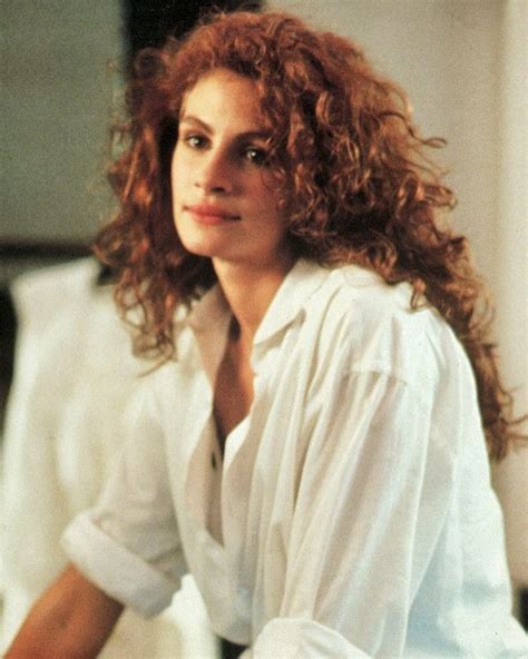 Tbt To Young Julia Roberts Rocking Her Gorgeous Natural Curly Locks