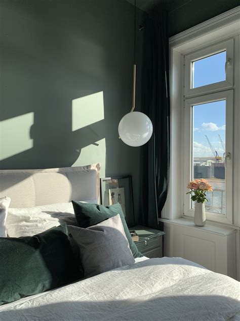 Wir zeigen euch 12 schöne varianten von unseren interior designern, wie ihr die wände in eurem schlafzimmer gestalten könnt. Greensmoke @elbgestoeber | Luxus-schlafzimmer-design ...