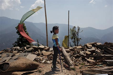Nepal Quake Survivors Young Amputee Survivors Of Nepal Quake Forge