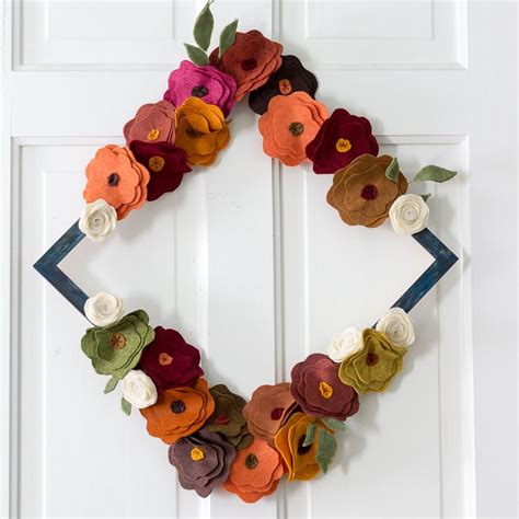 Felt Flower Wreath Tutorial For Fall Or Any Time Of Year