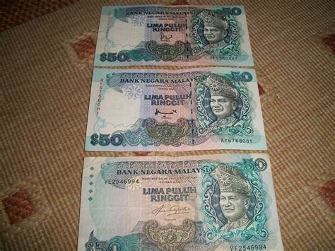 Collectible Items Duit Malaysia Lama Rm50 With 3 Different Gabenor