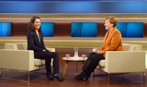Nach 60 minuten merkel bei anne will ist klar: Bilderstrecke zu: Angela Merkel bei Anne Will standhaft in Flüchtilngspolitik - Bild 2 von 2 - FAZ