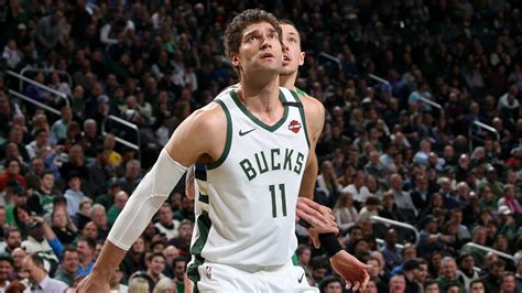 Can Milwaukee Bucks Centre Brook Lopez Win Defensive Player Of The Year