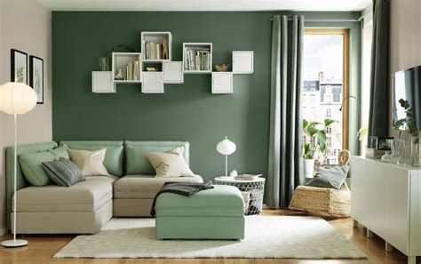 Here are some modern living room ideas and designs to inspire your next remodel its white walls and wide windows let in natural lighting, while the lush green potted plants add pops of. 45 Cozy Green Livingroom Ideas | Small living rooms, Living room colors, Living room furniture ...