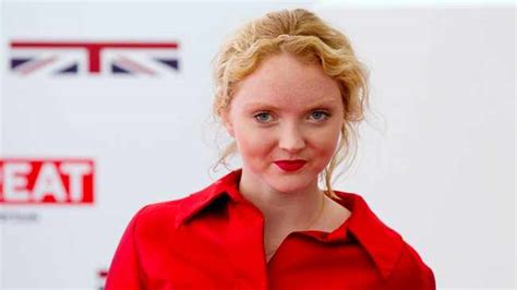 Model Lily Cole Issues Apology After Burqa Photos