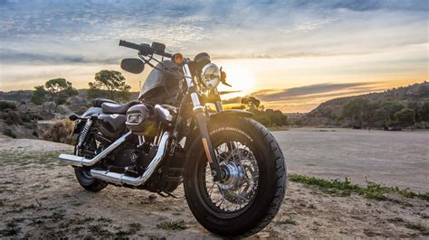 It is also one of the cheapest options in the market in terms of mileage per gallon. Top 10 Best Cruiser Motorcycle for the Money Buying Guide
