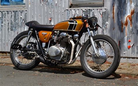 Honda cb400 is not sold officially in india. Welcome at Café Racers United! This is the place to learn ...