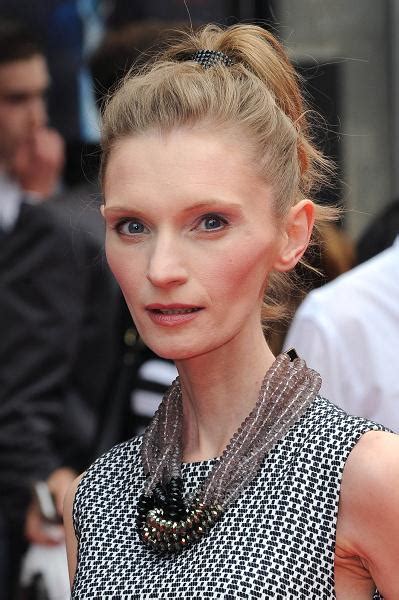 Agata, the daughter of polish politician, former prime minister of poland and president of the european parliament jerzy buzek, was born in pyskowice in gliwice county, poland. Agata Buzek - Showing Agata_Buzek_070813_20.jpg