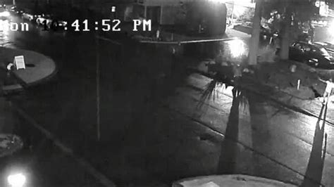 Dramatic Shootout Caught On Surveillance Video Miami Herald