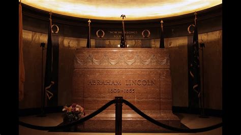 Lincoln Tomb Central Region