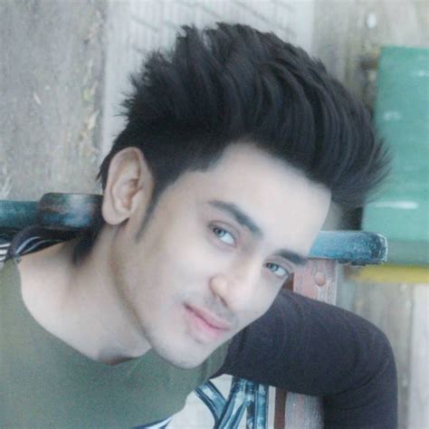 As the hot summer is ahead and what all the pakistani guys needs to do is just to trim their hair in a. pakistani boys hairstyle 2018 - Emo Boys Photo (41443625 ...