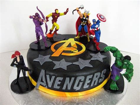#cake #birthday #birthday cake #party #avengers cake #avengers #marvel avengers #captain avengers birthday! Pin on Cake ideas