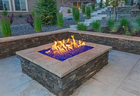 Solid Rectangle Propane Fueled Fire Pit Built With Flagstone Fire Pit