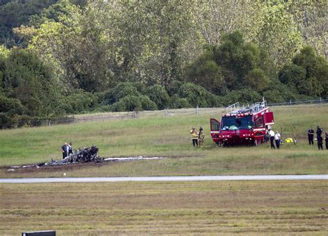 Official Small Plane Crash At Atlanta Area Airport 4 Dead Ap News