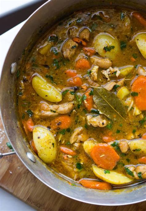 This chicken stew reminded us of a hunter's chicken, a chicken cacciatore in its ease of preparation, ingredients, and heartiness. Chicken and Vegetable Stew Recipe | Melbourne Wellness