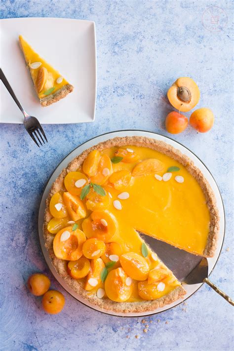 What is the difference between apricot and plum? Apricot, Plum & Almond Tart - Taste and Tipple - Ottawa ...