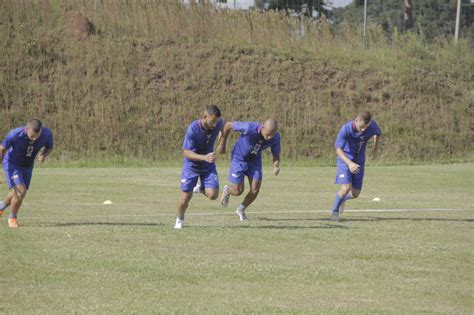 Just click on the country name in the left menu and select your competition (league results, national cup livescore, other competition). RÁDIO MARINGÁ - Paraná Clube treina para primeiro jogo no ...