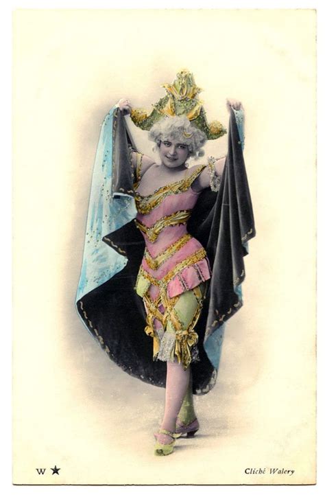 6 Vintage Burlesque Dancer Photos Vintage Burlesque Vintage Costumes