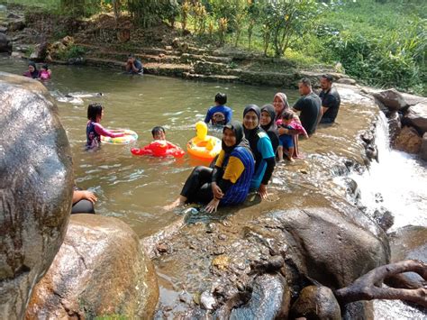 Ia terletak di daerah hulu langat. Hujung Minggu di Sungai Lopo Village Hulu Langat, Selangor ...