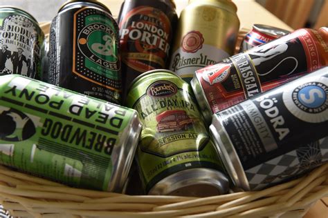 Kort sagt blir det många släpp att hålla reda på. Kommer vi få fler burköl på Systembolaget? | Portersteken