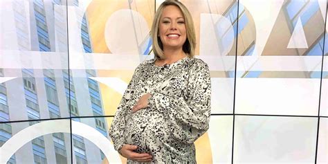 Dylan Dreyers Pregnancy Throwback Nbc Meteorologist Shares Her
