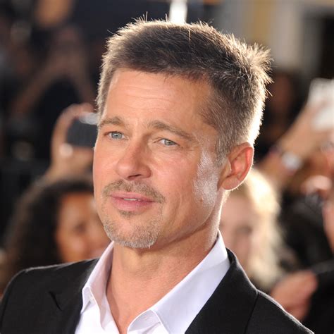 How To Style Your Hair Like Brad Pitt 20 Best Brad Pitt Haircuts Of All Time The Trend Spotter