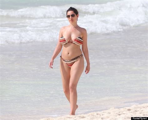 Kelly Brooks Bikini Body Gets An Airing On Yet Another Holiday In