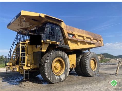 Caterpillar offers a variety of application specific body options that yield a payload. 2012 CAT 785D trucks in Welshpool, Australia