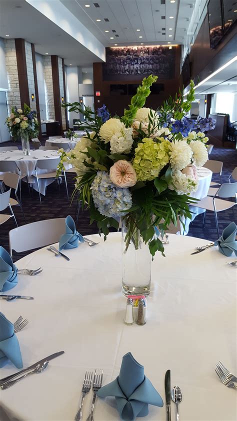 Wedding Reception Centerpiece By Kistners Flowers Manhattan Ks